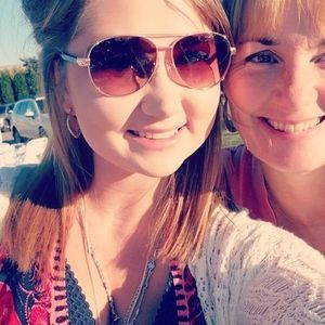 Meet your Posher, Beth